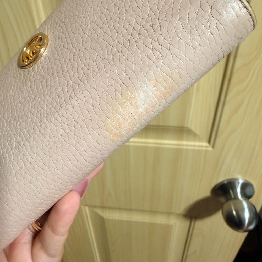 Michael Kors Blush Pink Wallet - Picture 3 of 7